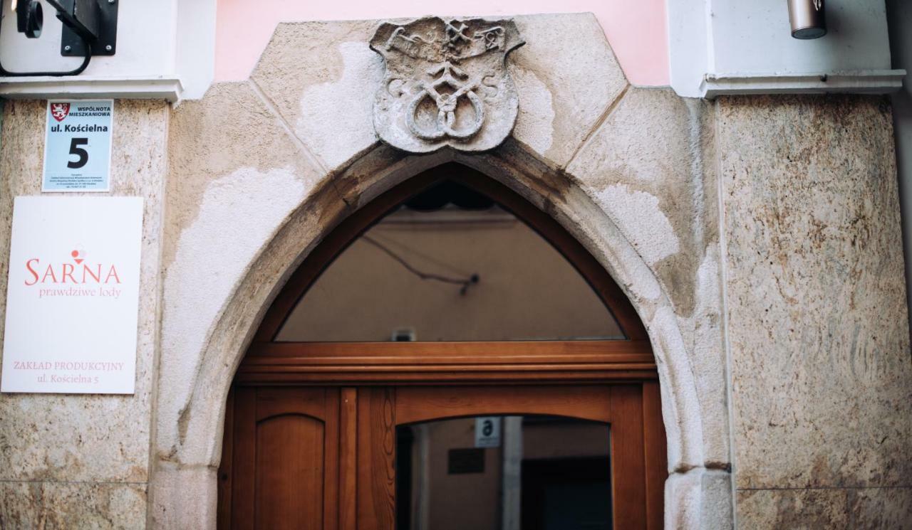Willa Przy Czarnej Bramie Klodzko Bagian luar foto