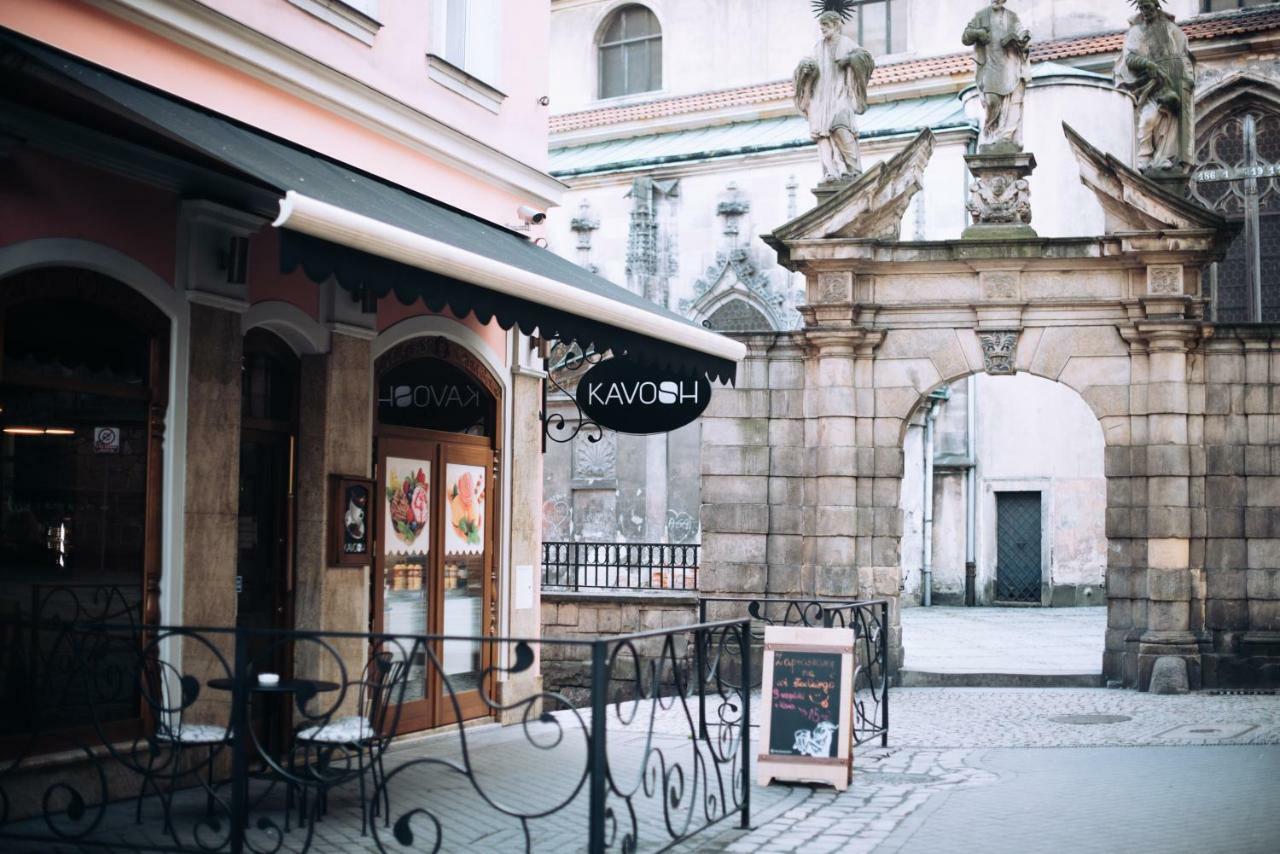 Willa Przy Czarnej Bramie Klodzko Bagian luar foto